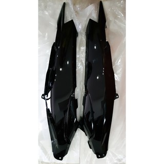 Ốp sườn Sirius đen Yamaha