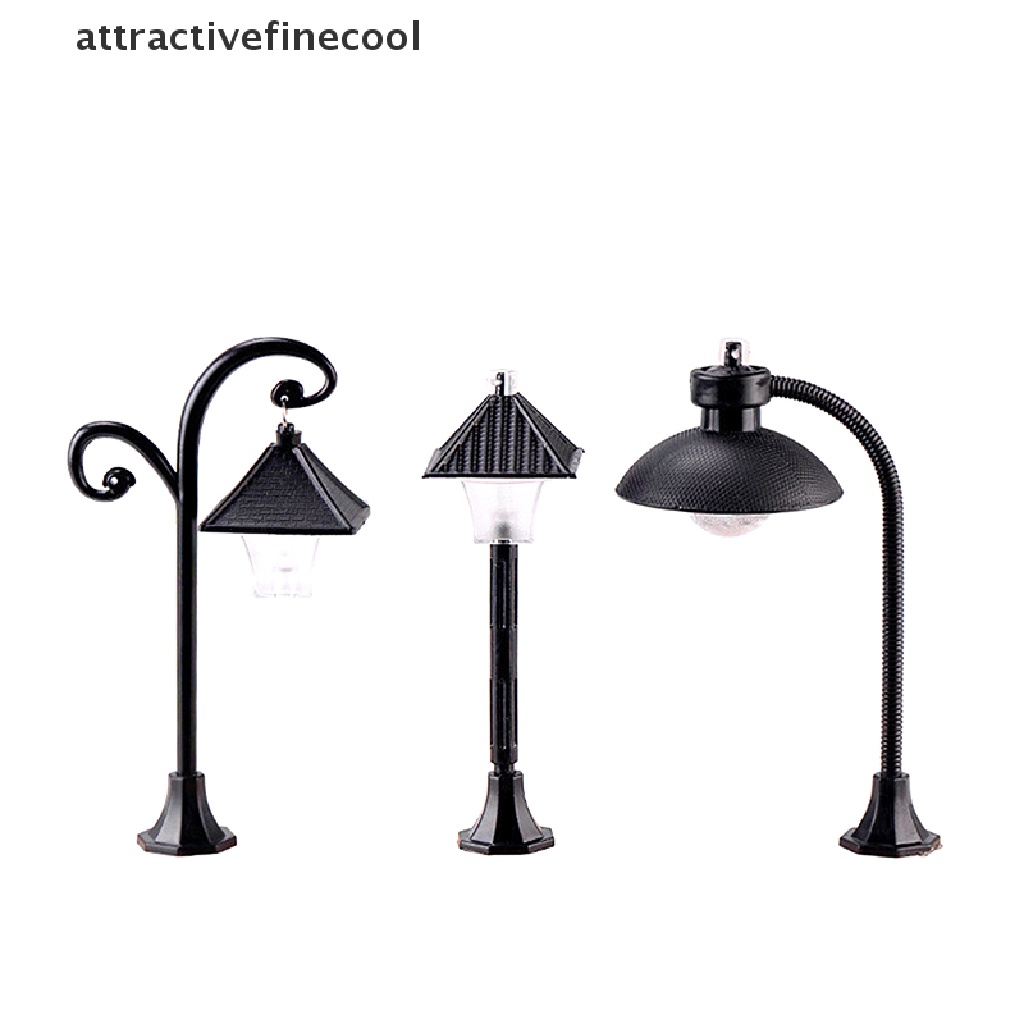 Mô Hình Đèn Đường Mini Trang Trí Sân Vườn