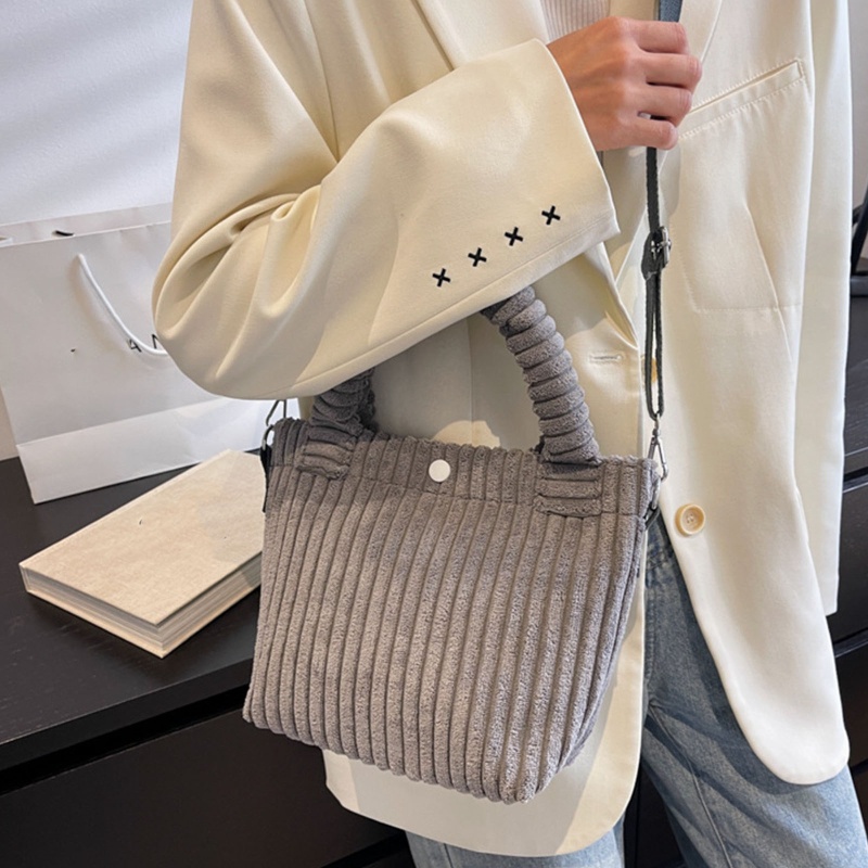 Túi Đeo Chéo Vai Bằng Vải Nhung Màu Trơn Phong Cách Cổ Điển Dành Cho Nữ