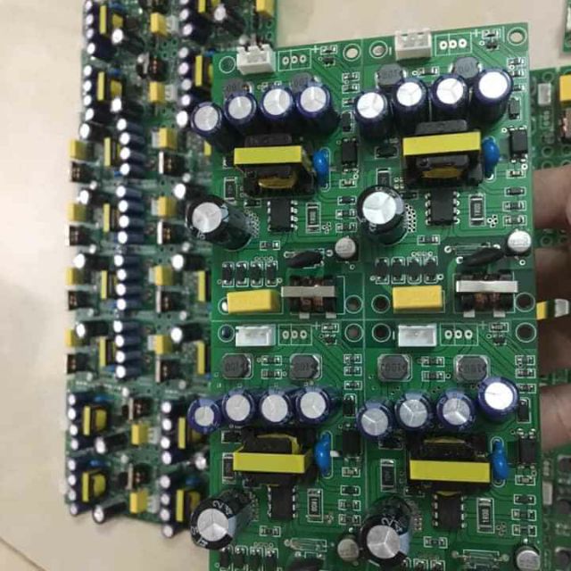 Mạch nguồn xung +_15v