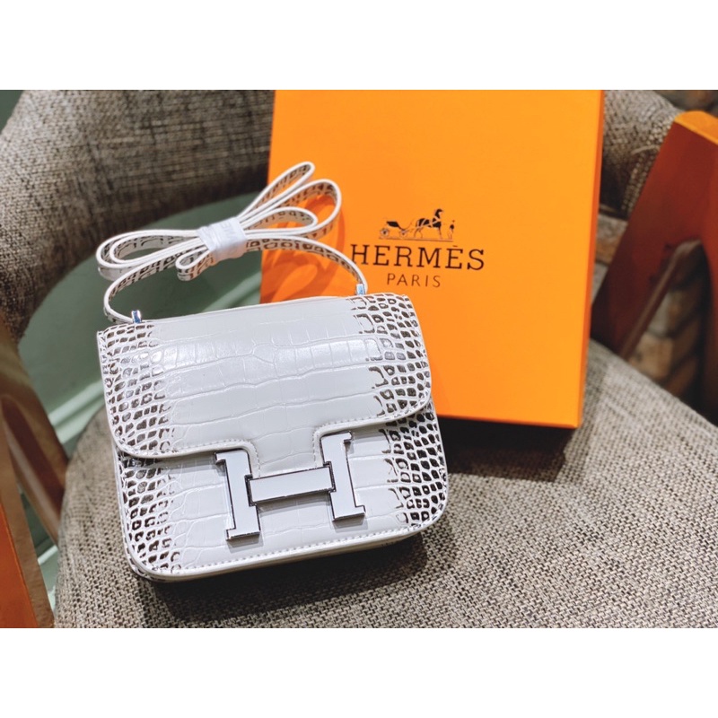 TÚi KHOÁ H VÂN TRẮNG