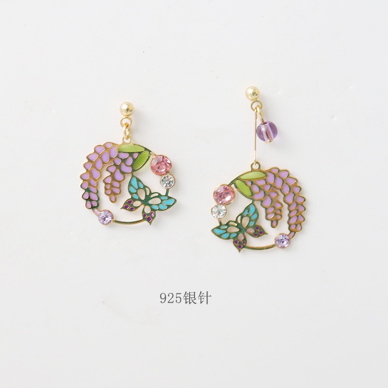 [Hàng Mới Về] Bông Tai Kẹp Không Đối Xứng Hình Bướm Tráng Men Nhựa Resin Không Đều Thời Trang Xuân Hè