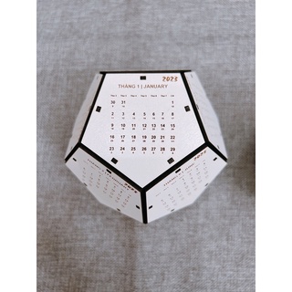 Lịch Gỗ Để Bàn - Khắc Logo Thông Điệp Theo Yêu Cầu - 12 mặt - Đa giác - Quà tặng Năm Mới Ý Nghĩa