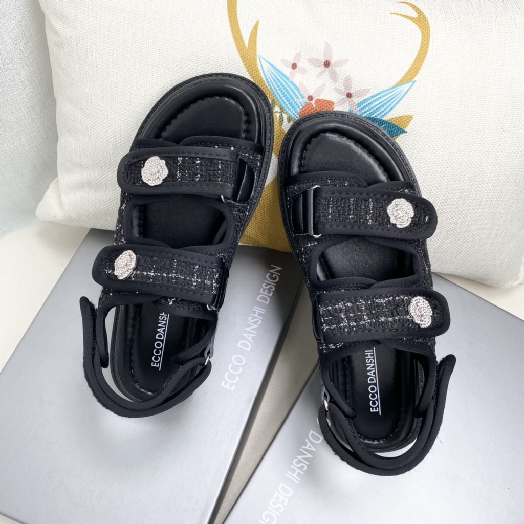 Sandal nữ da thật ECCO phong cách cá tính khác biệt mang đến sự năng động