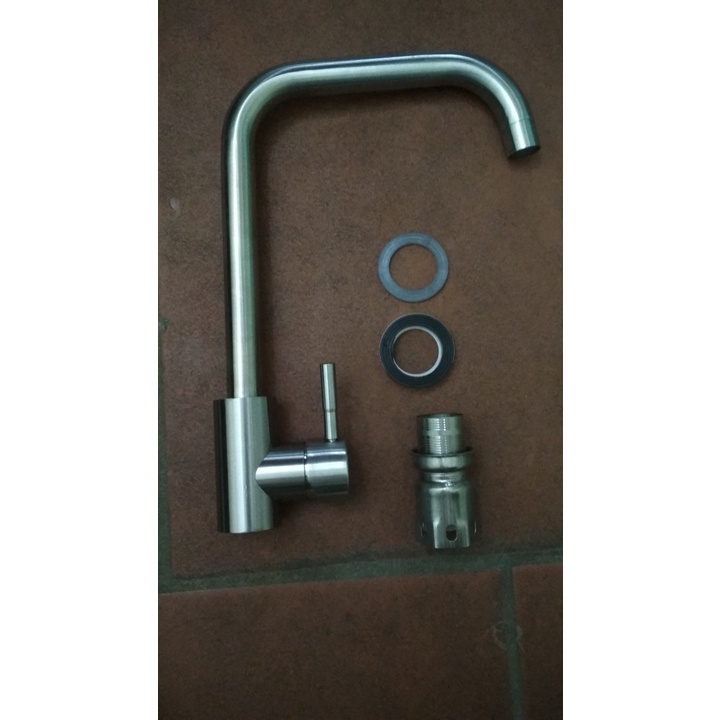 Vòi nước nóng lạnh