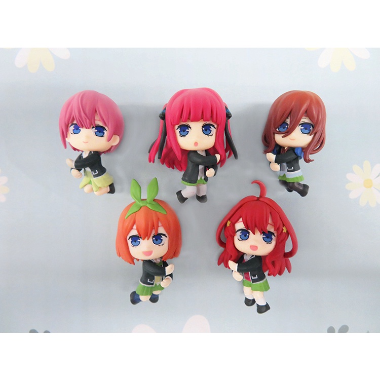 Mô hình gacha Gotoubun Hanayome Nhà Có 5 Nàng Dâu ôm cáp chính hãng Bandai