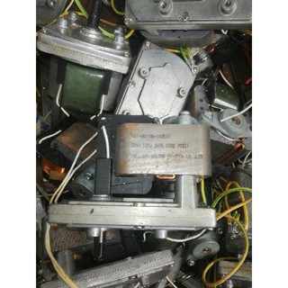 motor giảm tốc 220v tháo máy