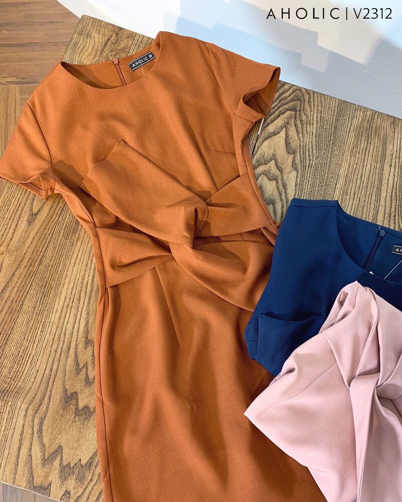 [Mã SKAMA06 giảm 8% tối đa 50K đơn 250K] Đầm dáng A vải tây eo nơ 3 màu Aholic V2312 | BigBuy360 - bigbuy360.vn