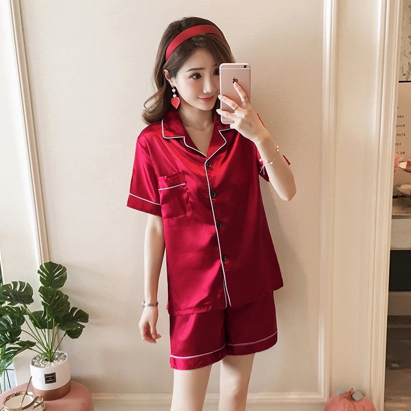 Bộ Đồ Ngủ Lụa Bóng Tay Ngắn Dễ Thương Cho Nữ Size M-5Xl