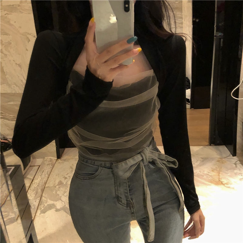 Áo thun IELGY dài tay màu đen/ đỏ cho nữ