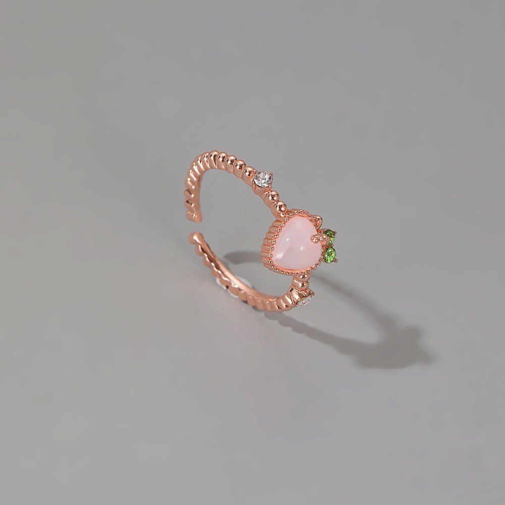 Bộ nhẫn đính kim cương mặt hình trái tim oval thời trang dành cho nữ