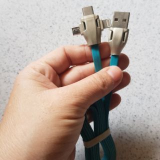Cáp sạc ngắn và cáp 3 đầu