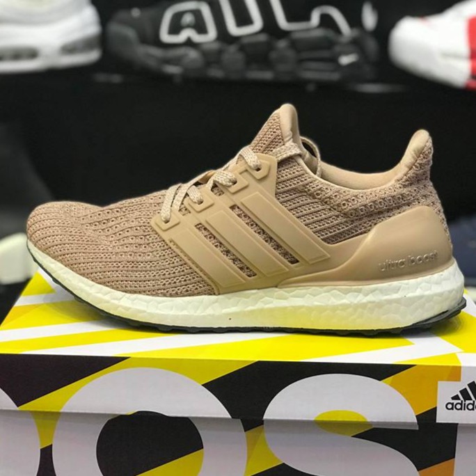 Adidas Ultra Boost Reigning Champ 1.0 B39254 Urban