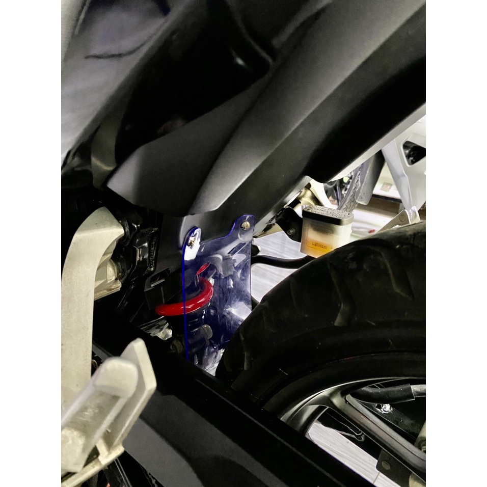 Miếng chắn bùn phuộc sau Ex, Raider, Winer, Satria - Nhựa dẻo trong suốt