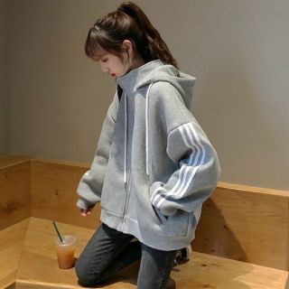 [SẴN] Áo khoác nỉ ulzzang