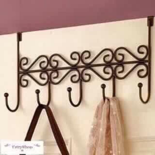 Móc treo sau cửa bằng kim loại