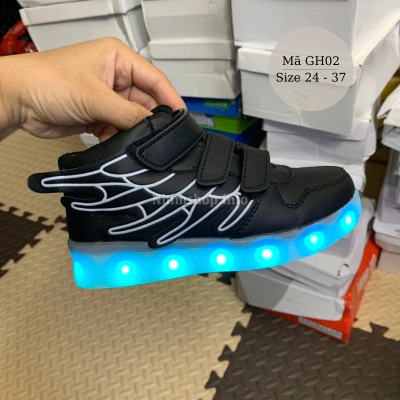 Giày thể thao bé trai phát sáng cho trẻ em 2 đến 12 tuổi cổ cao cánh thiên thần có đèn LED 7 màu 4 chớp sạc USB GH02