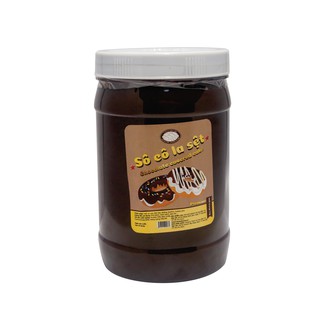 Socola sệt bơm nhân bánh su, rưới kem