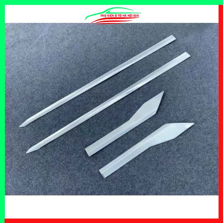 Ốp nẹp sườn Toyota Raize 2021-2022 mạ crom trang trí bảo vệ xe