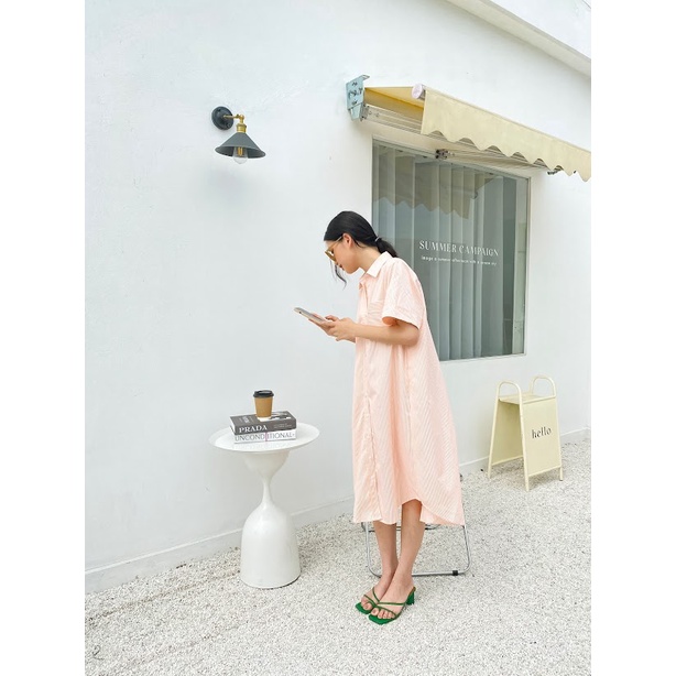 Váy liền nữ Méo shop cổ sơ mi ngắn tay kẻ túi hộp dáng xuông phong cách công sở Rona