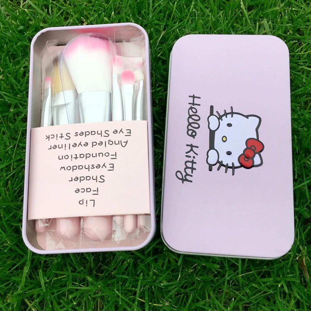 [Hàng mới về] Bộ cọ trang điểm kèm hộp đựng họa tiết Hello Kitty đáng yêu