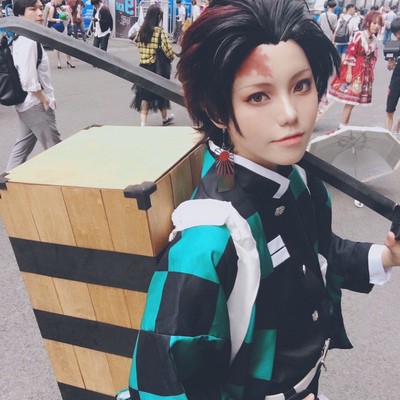 Wig/tóc giả nam nâu cosplay Tanjiro Kamado nâu đen Kimetsu no yaba