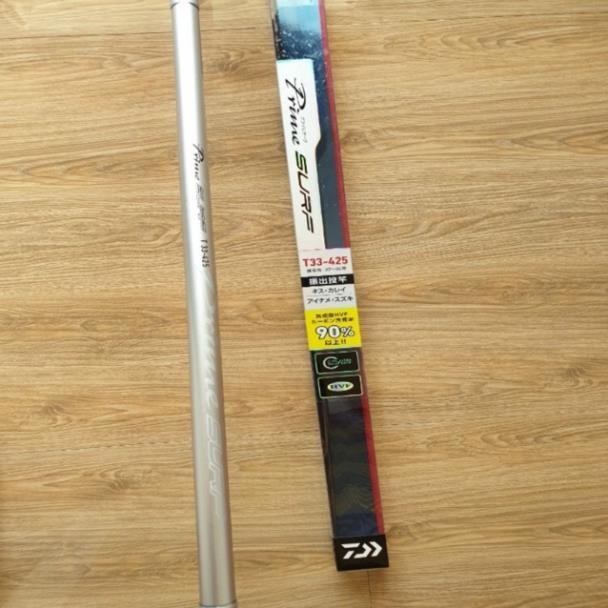 Cần câu lục DAIWA dài 4m25 T33 cần cực khoẻ y hình giá rẻ
