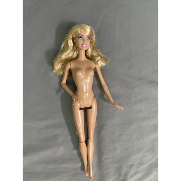Búp bê Barbie khuôn 2010s