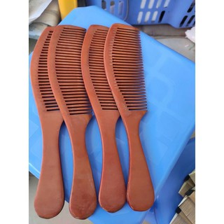 lược chải đầu sừng