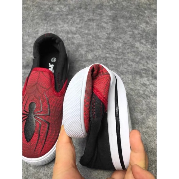 Giày lười Slip on Spiderman hàng xuất cho bé size đại