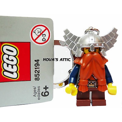 Móc khóa LEGO Chiến Binh Lùn