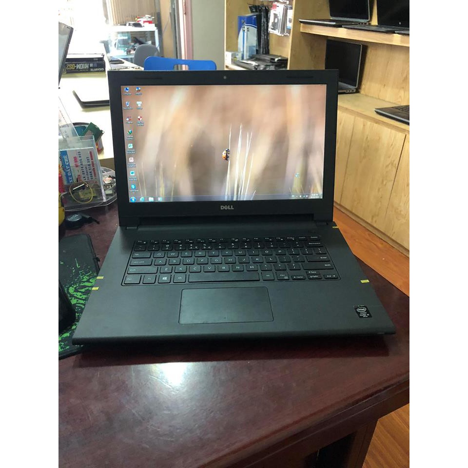 Laptop Dell Insorion 3542 Core i3-4005U, ram 4Gb, HDD 500Gb, cạc rời GT820, màn 14 inch ~ đẹp 99%