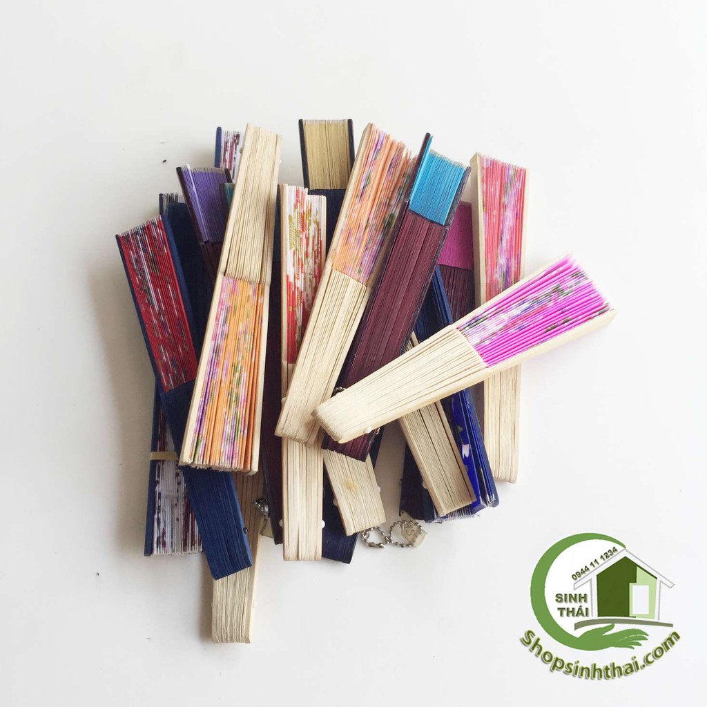 Quạt vải lụa in hoa 3D - quạt dài 21cm - loại dày tốt - giao màu ngẫu nhiên