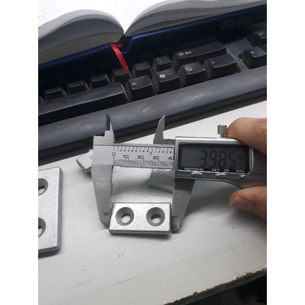 bịt đầu nhôm định hình 2040 ( PHỤ KIỆN NHÔM ĐỊNH HÌNH)