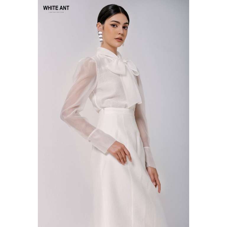 Sơ Mi Tay Dài Cổ Nơ Nữ White Ant Chất Liệu Cupro Hàng Thiết Kế Cao Cấp NOAM BOW SHIRT 170300224