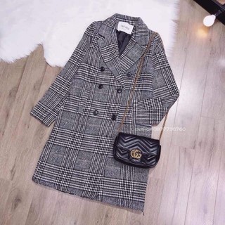 ÁO DẠ KẺ DÁNG DÀI