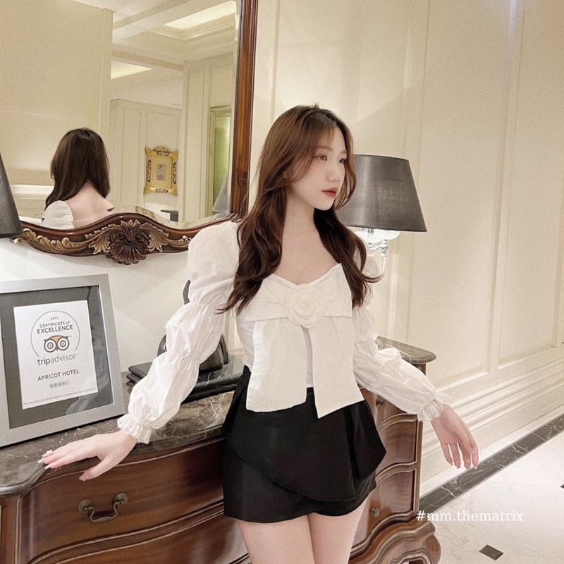 Áo croptop nơ bản to (kèm ảnh thật)