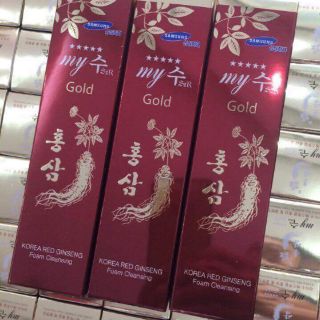Sữa rửa mặt sâm đỏ Hàn Quốc