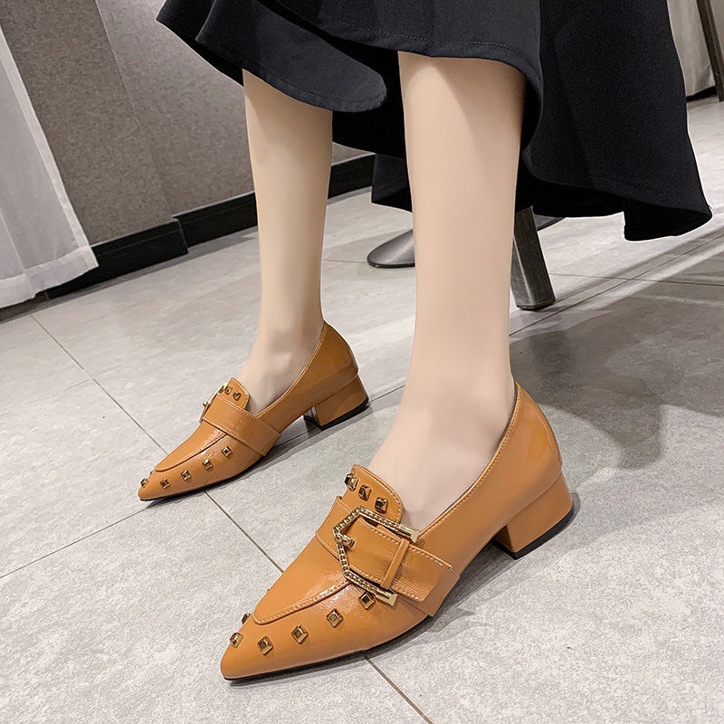 Giày Sandal Đen Gót Dày Mũi Nhọn Phong Cách Thời Trang Xuân Thu Anh Quốc