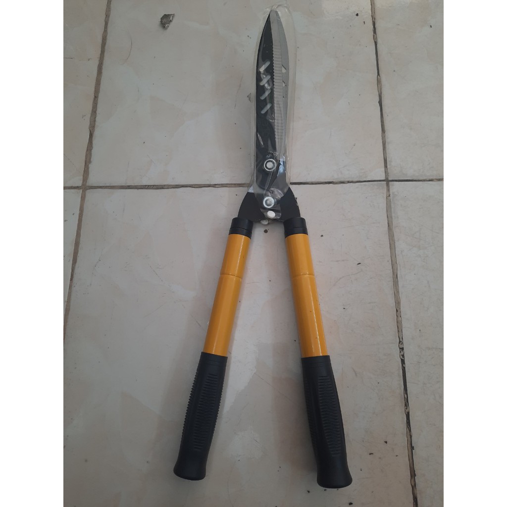 kéo cắt cỏ tăng vàng alex