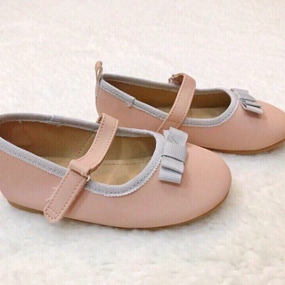 Giày H&M dư sịn