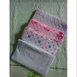 Miếng lót sản phụ kết hợp thay tã loại tái sử dụng