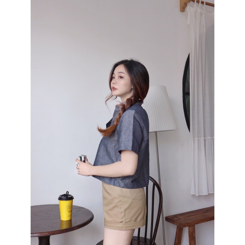 Áo sơ mi 2 túi freesize trơn ngắn tay | BigBuy360 - bigbuy360.vn