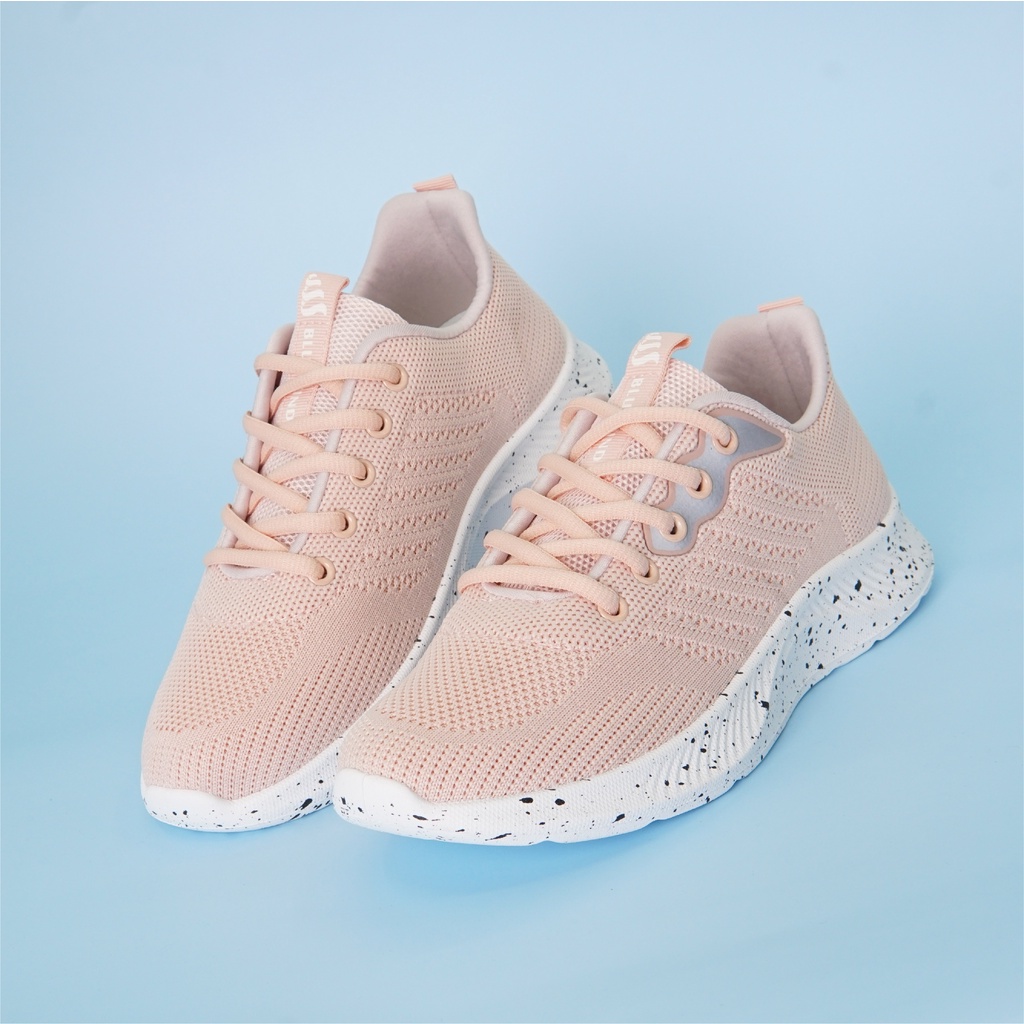 Giày Thể Thao Nữ Siêu Nhẹ Thời Trang Kiểu Dáng Hàn Quốc BLUEWIND 68855