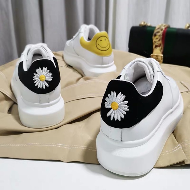 [Mã FAGREEN245 giảm 10% tối đa 30k đơn từ 99k] (full BOX) Giày nữ MCQ Hàng Quảng Châu gót hoa cúc đẹp rẻ