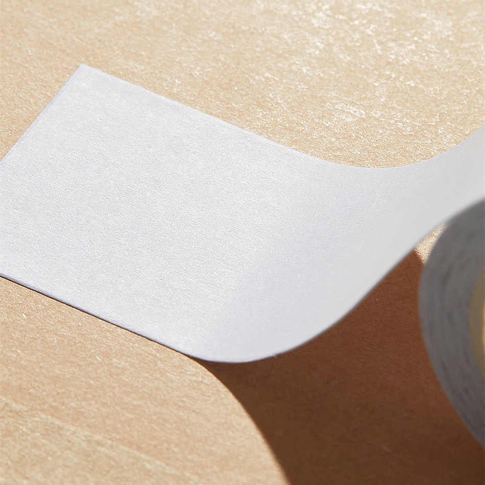 1/2 cuộn băng keo khung trắng đen đơn giản