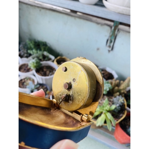 Đồng hồ để bàn seiko