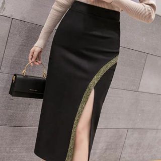 Chân váy đen xẻ phối nhũ (Hàng order)
