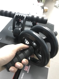 Con lăn tập cơ bụng Ab Roller 2