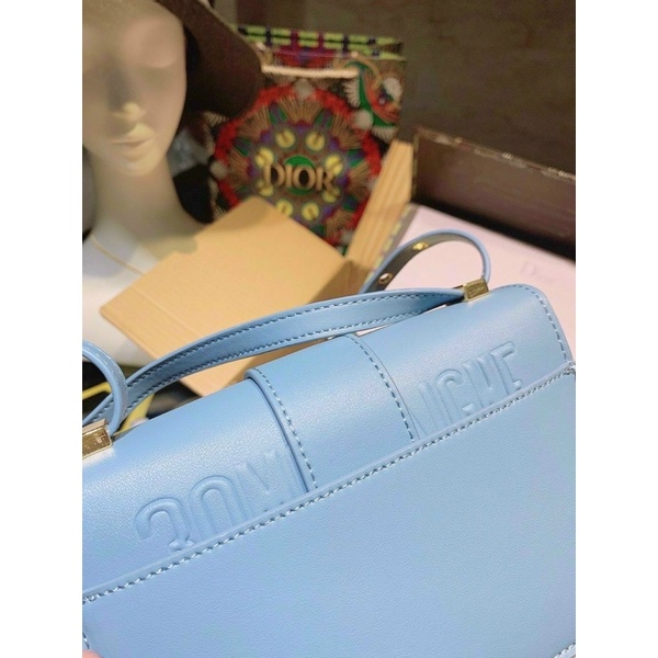 Túi dior montaigne micro lại về thêm màu cực xinhh